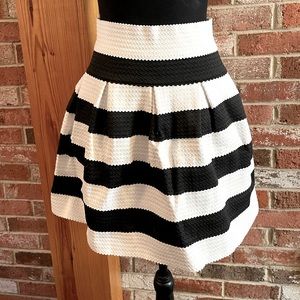 Neslay Designer - High Waisted Striped Skirt